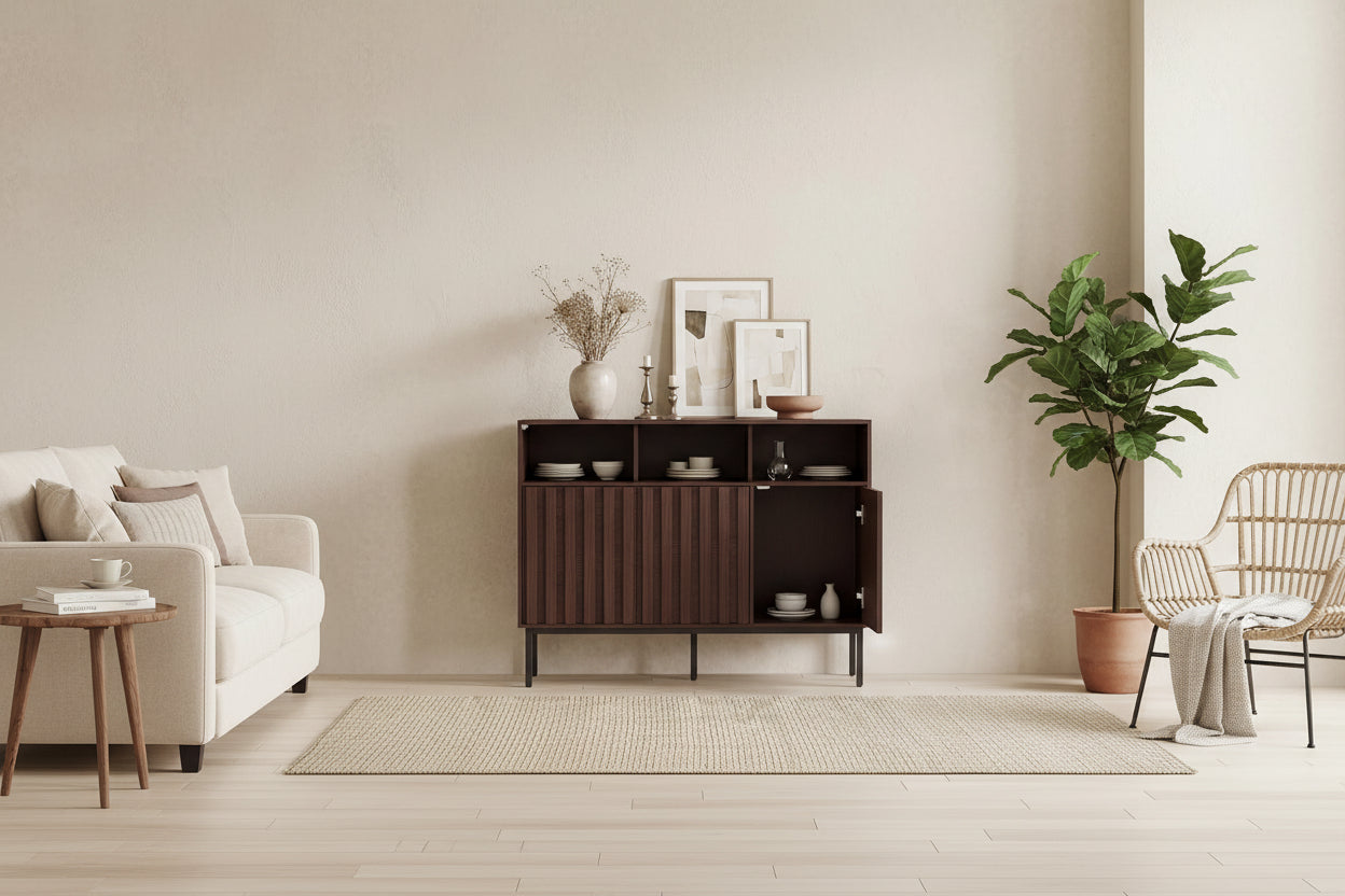 Buffet trois portes 105 x 40 x 80 cm finition marron, meuble pratique pour salle a manger ou salon